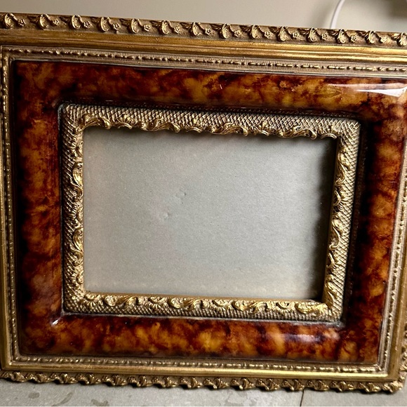 Decorative Picture Frame with Faux Amber and Gold Filigree~ Size 4 1/2”x 6 1/2” - Picture 3 of 4